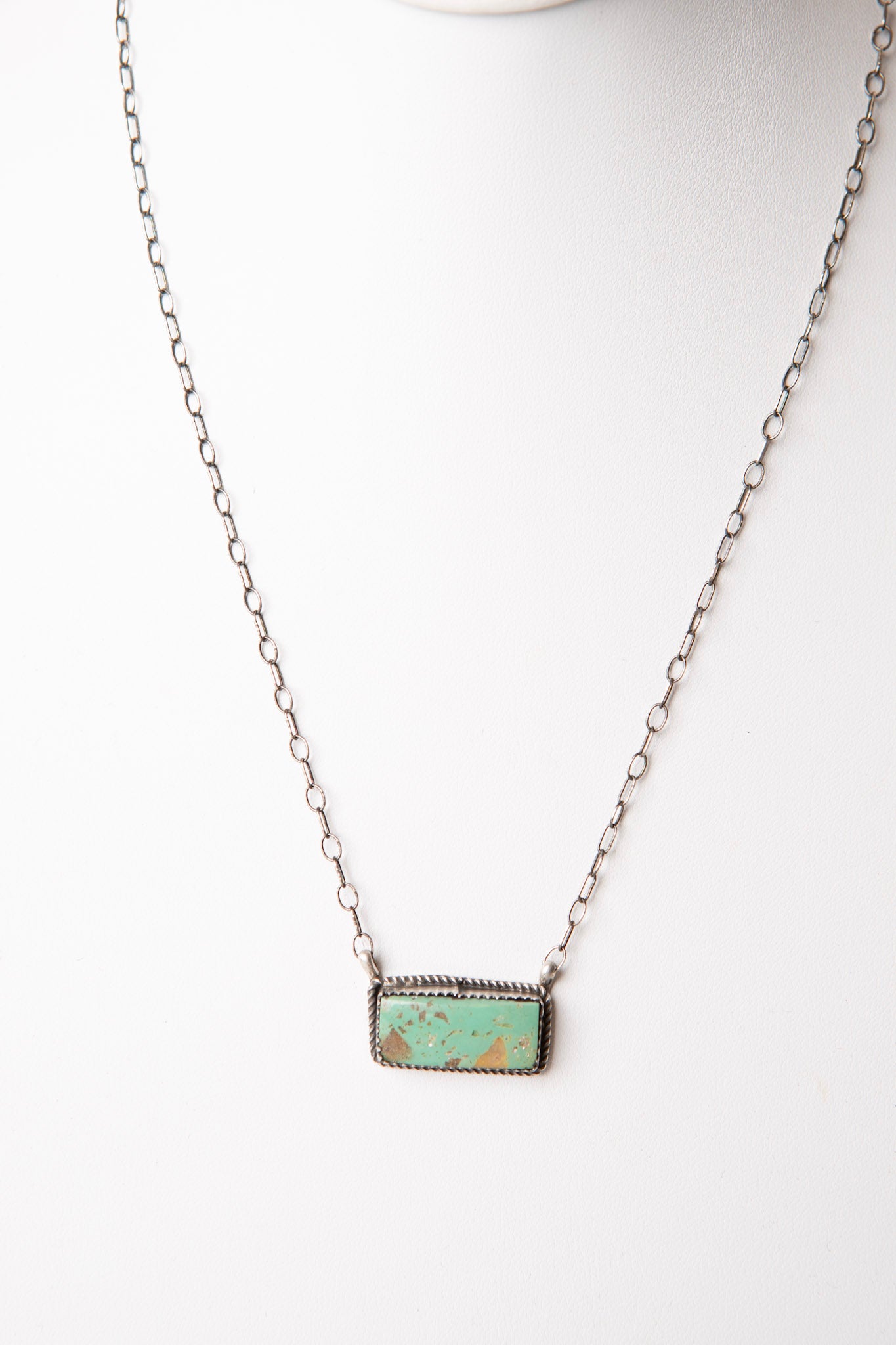 Sterling Silver Golden Vein Necklace