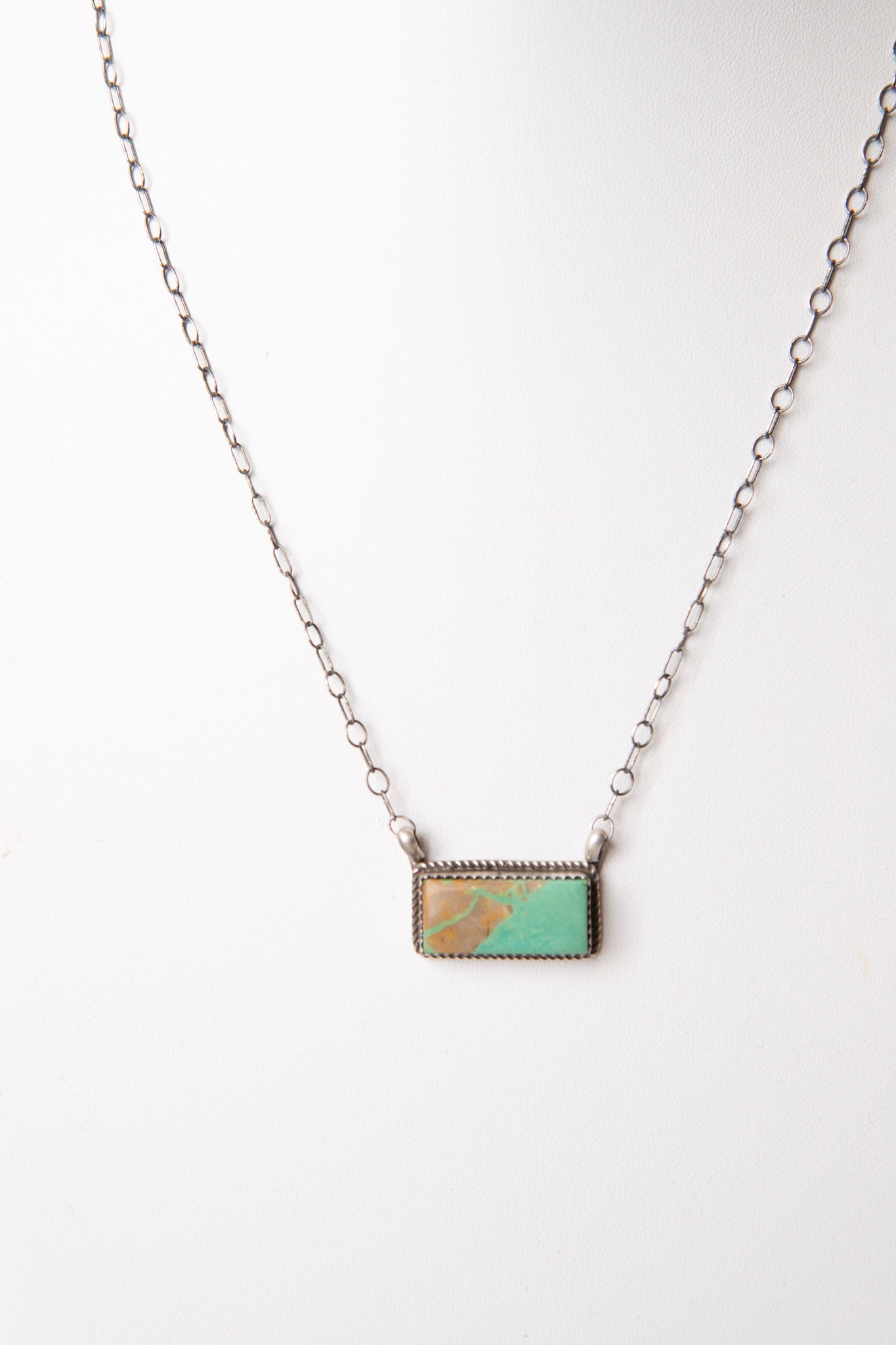 Sterling Silver Golden Vein Necklace