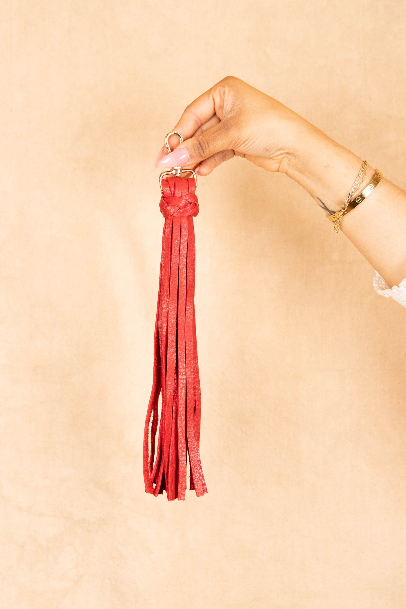 Color: Red