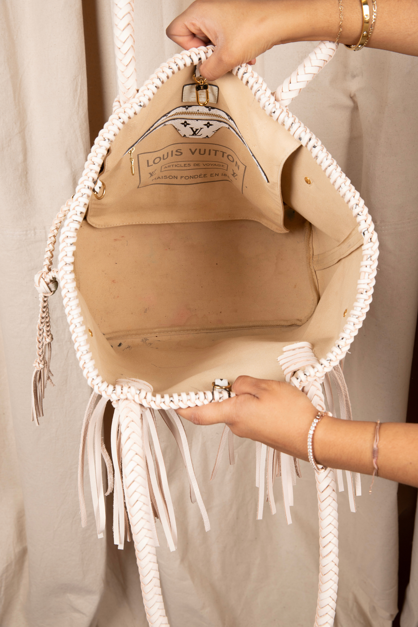 Louis Vuitton Giant Voyager- Green