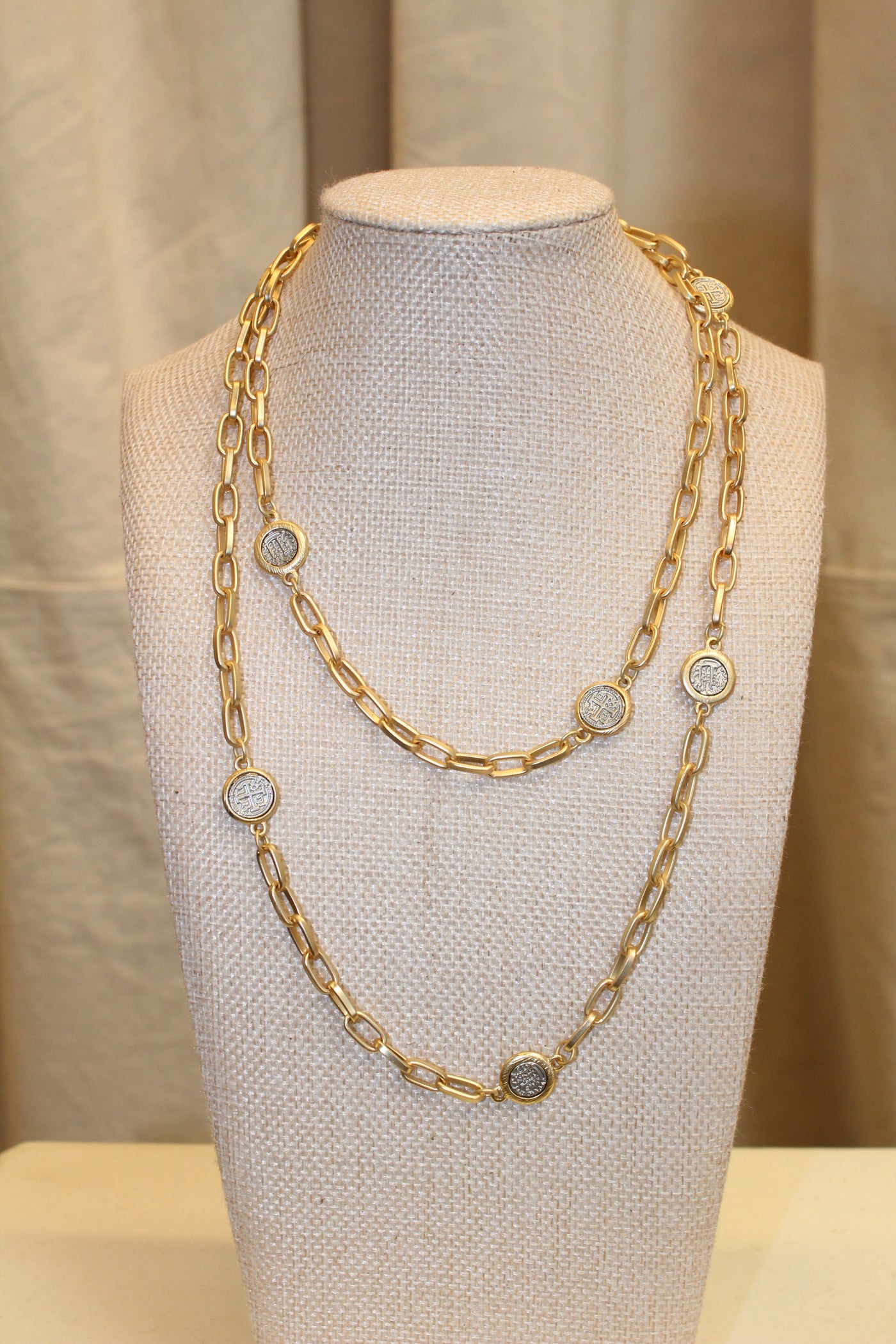 Aria D'or Necklace