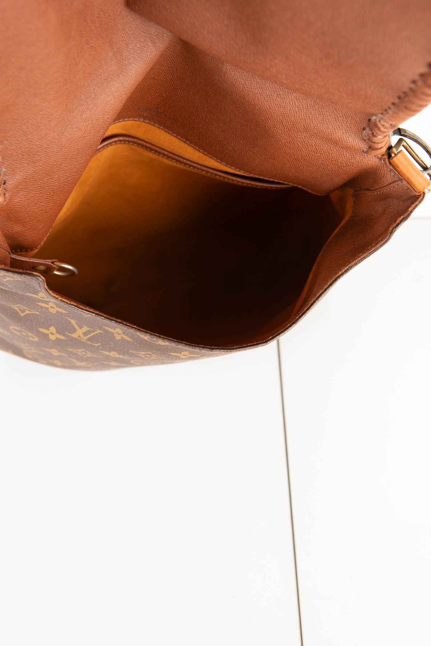 Barcelona - Fringeless