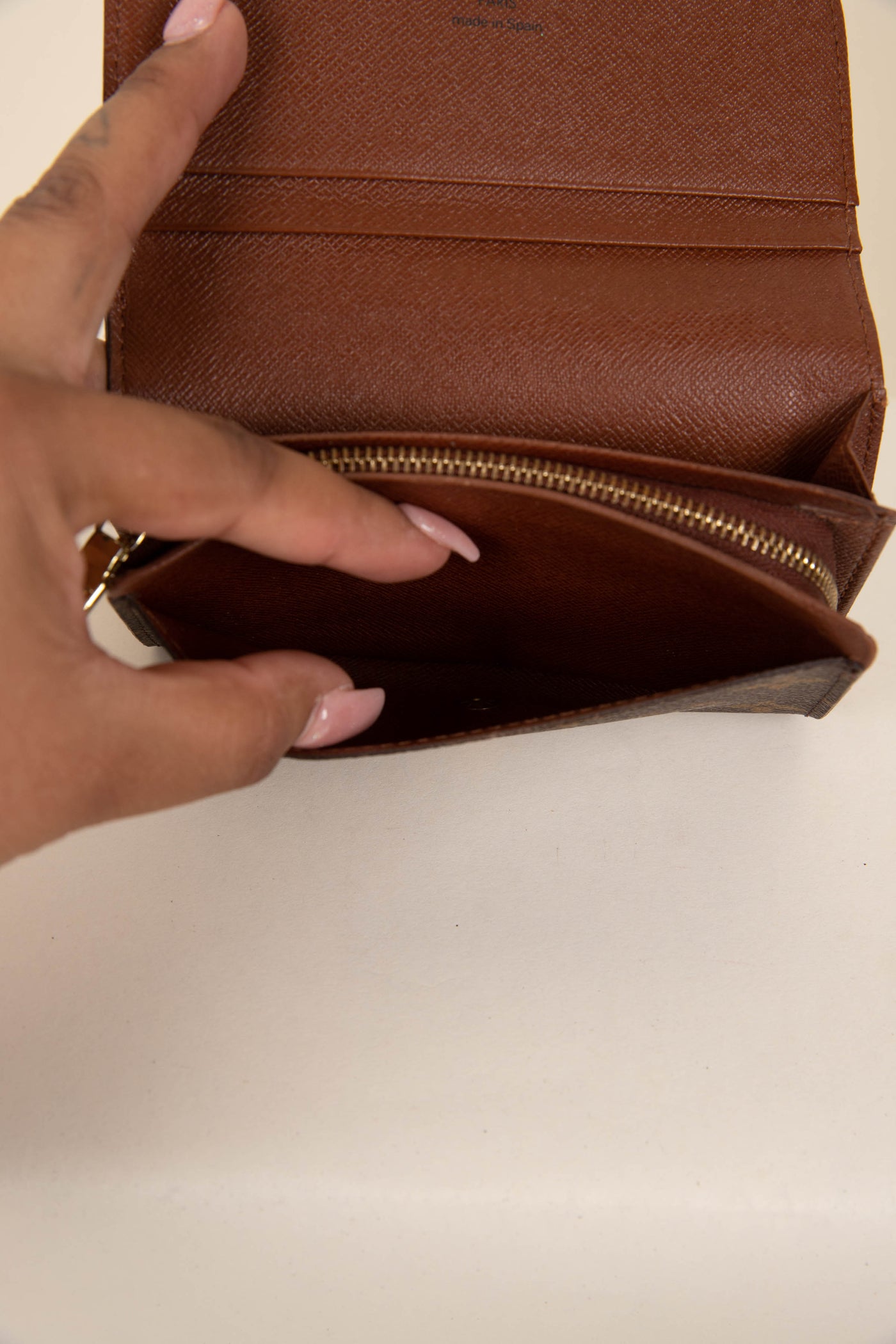 Louis Vuitton Monogram Porte Monnaie Billets Tresor