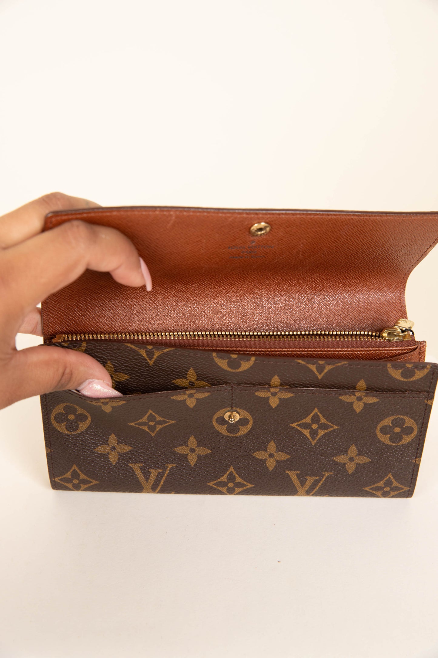 Sarah leather wallet Louis Vuitton Brown in Leather - 20864696