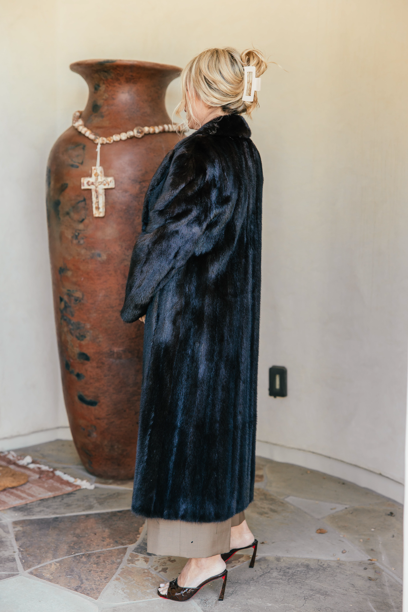 Dark Mahogany Mink Coat - 2