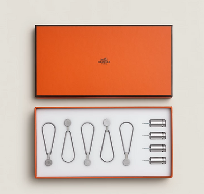 Scarf Display System