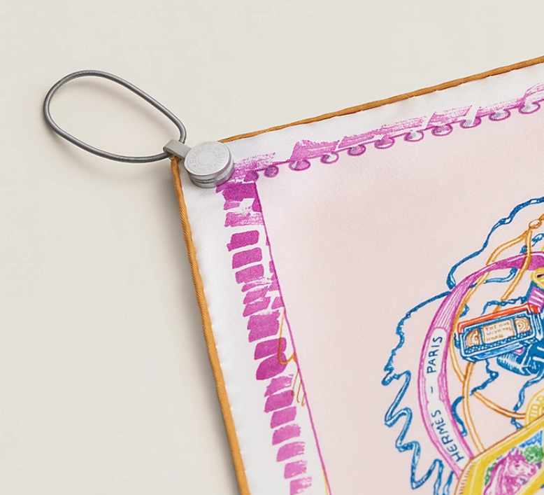 Scarf Display System