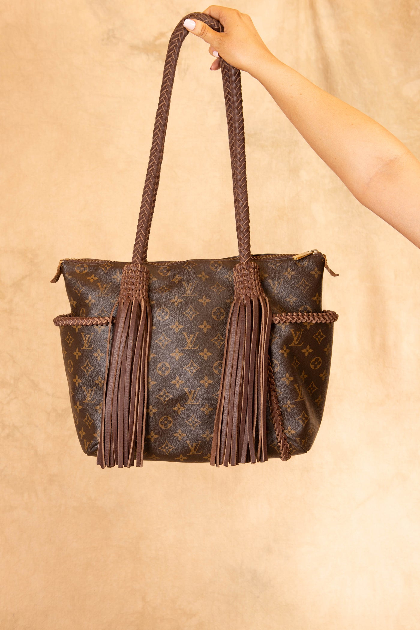 LV Totally Monogram Tote Bag with pocket braiding