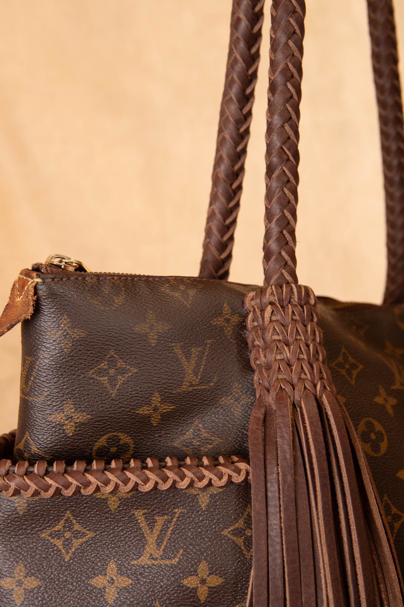 LV Totally Monogram Tote Bag with pocket braiding