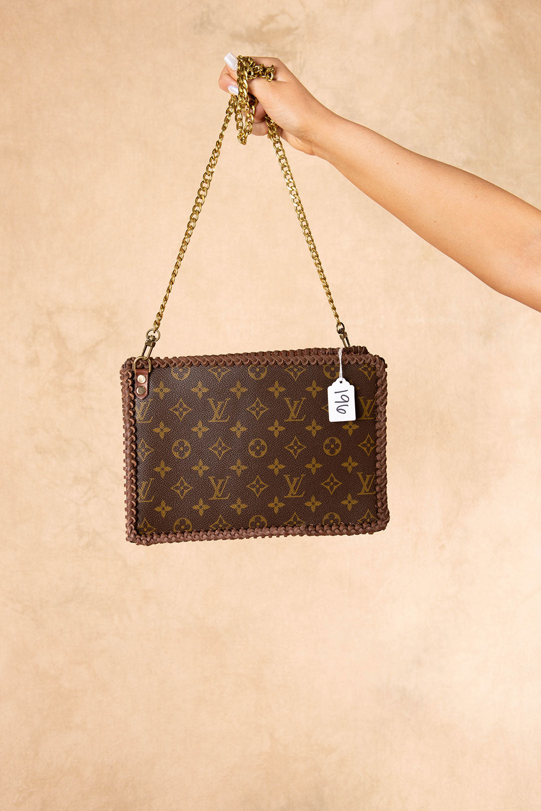 October Flash Bag #196