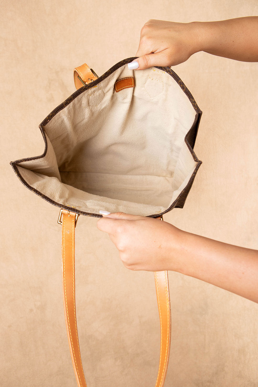October Flash Bag #198