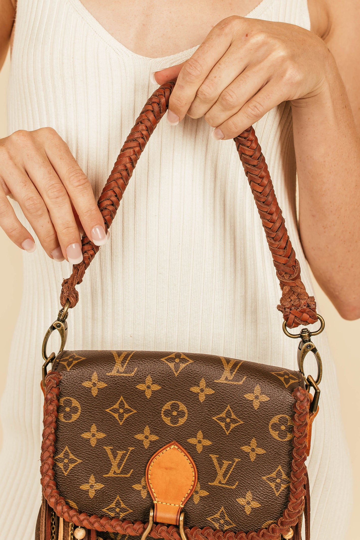 louis vuitton bag with braided strap